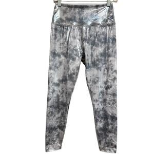 Beyond Yoga Metallic Leggings Size Medium
